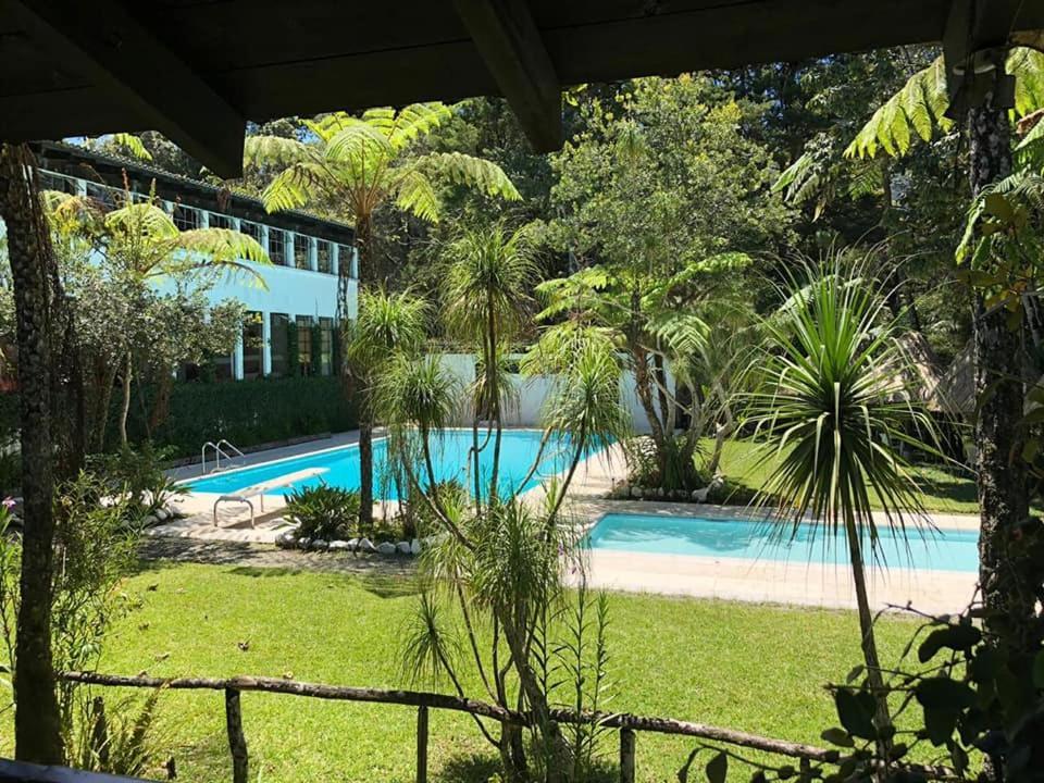 Posada Montana Del Quetzal Hotel Coban Exterior photo